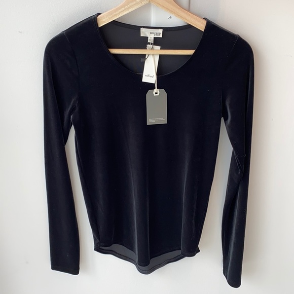 Aritzia Velvet Long Sleeve